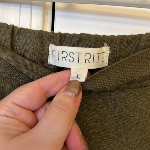 First Rite pleated skirt - Picture 4 of 4